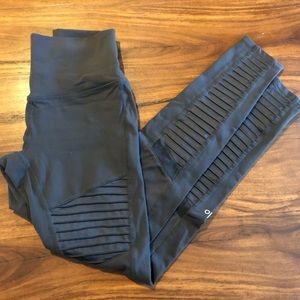 Alo Moto Leggings